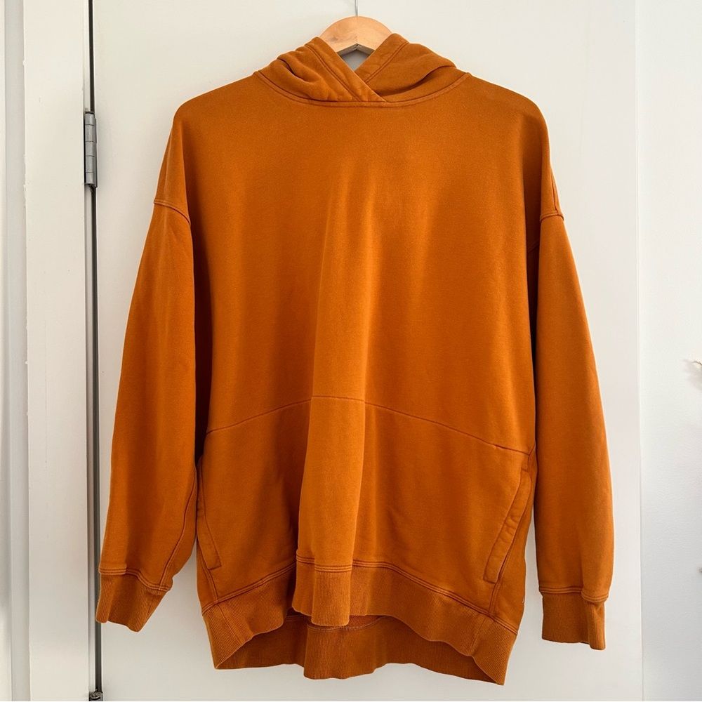 Lululemon Perfectly Oversized Hoodie in Burnt Orange Color Size M